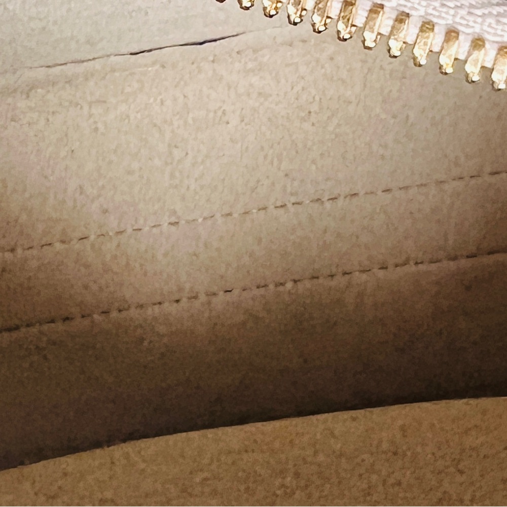 Numero Dix Cream Leather Women's Bag - Picture 6 of 11